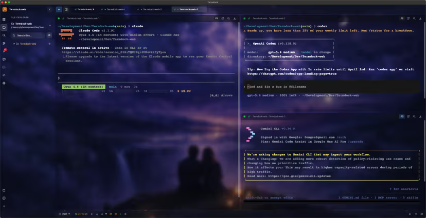 Termdock web 版的三分割畫面，分別執行 Claude Code、Codex 與 Gemini CLI